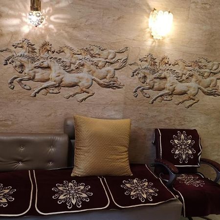 Hotel Oliver Mumbai Bagian luar foto