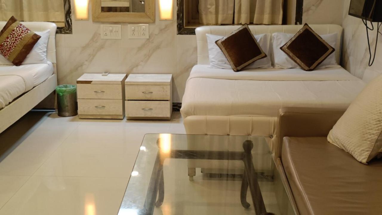 Hotel Oliver Mumbai Bagian luar foto